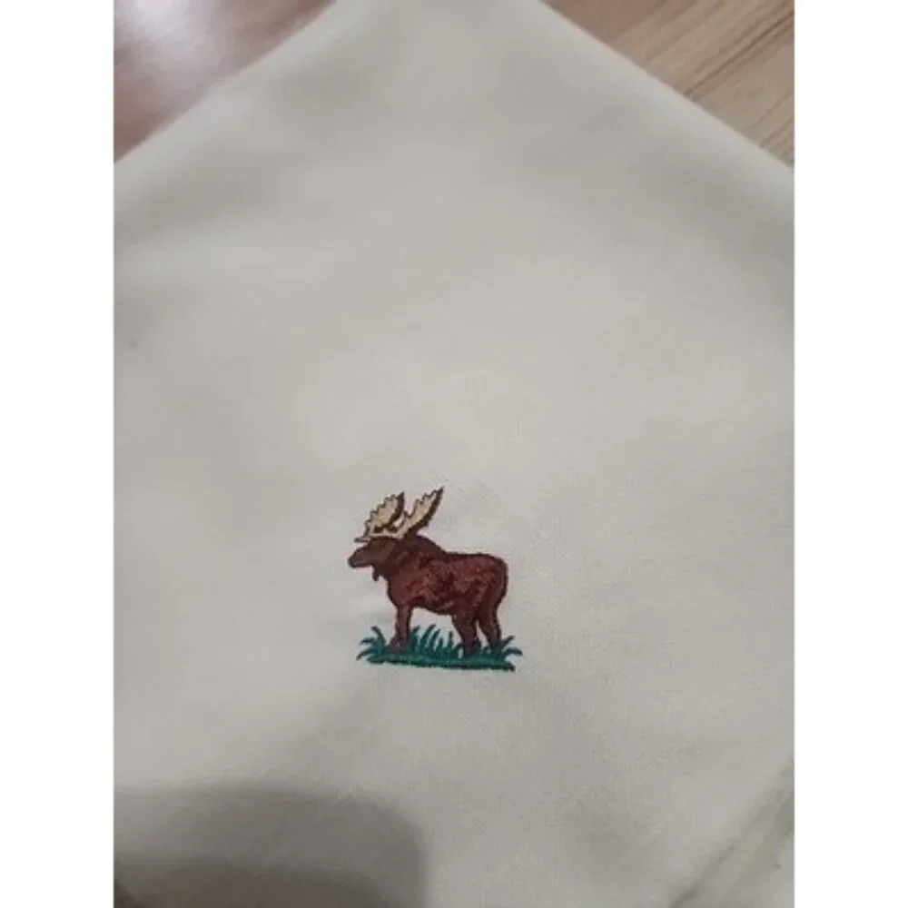 Set of 4 Vintage Fabric Napkins with Embroidered Moose Cabin Lodge Cabin Decor